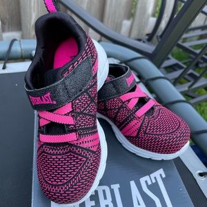 Everlast little girl Gym Shoes